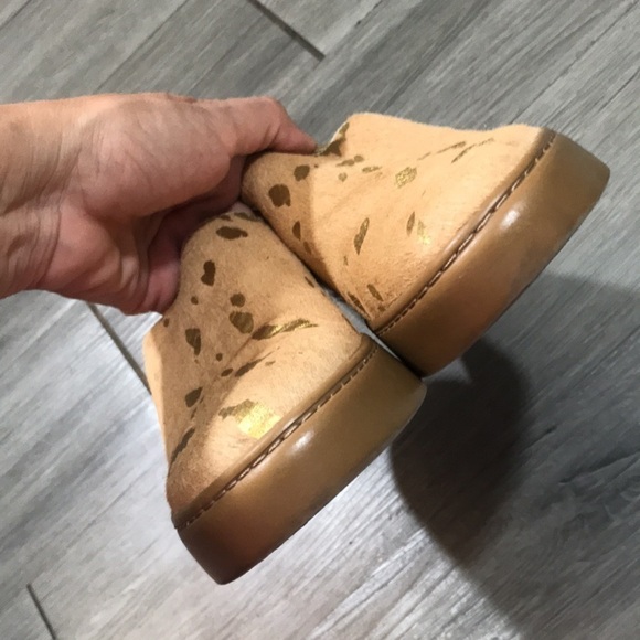 Free People Gold Metallic Splatter Pony Hair Slip On Loafers - Picture 3 of 11